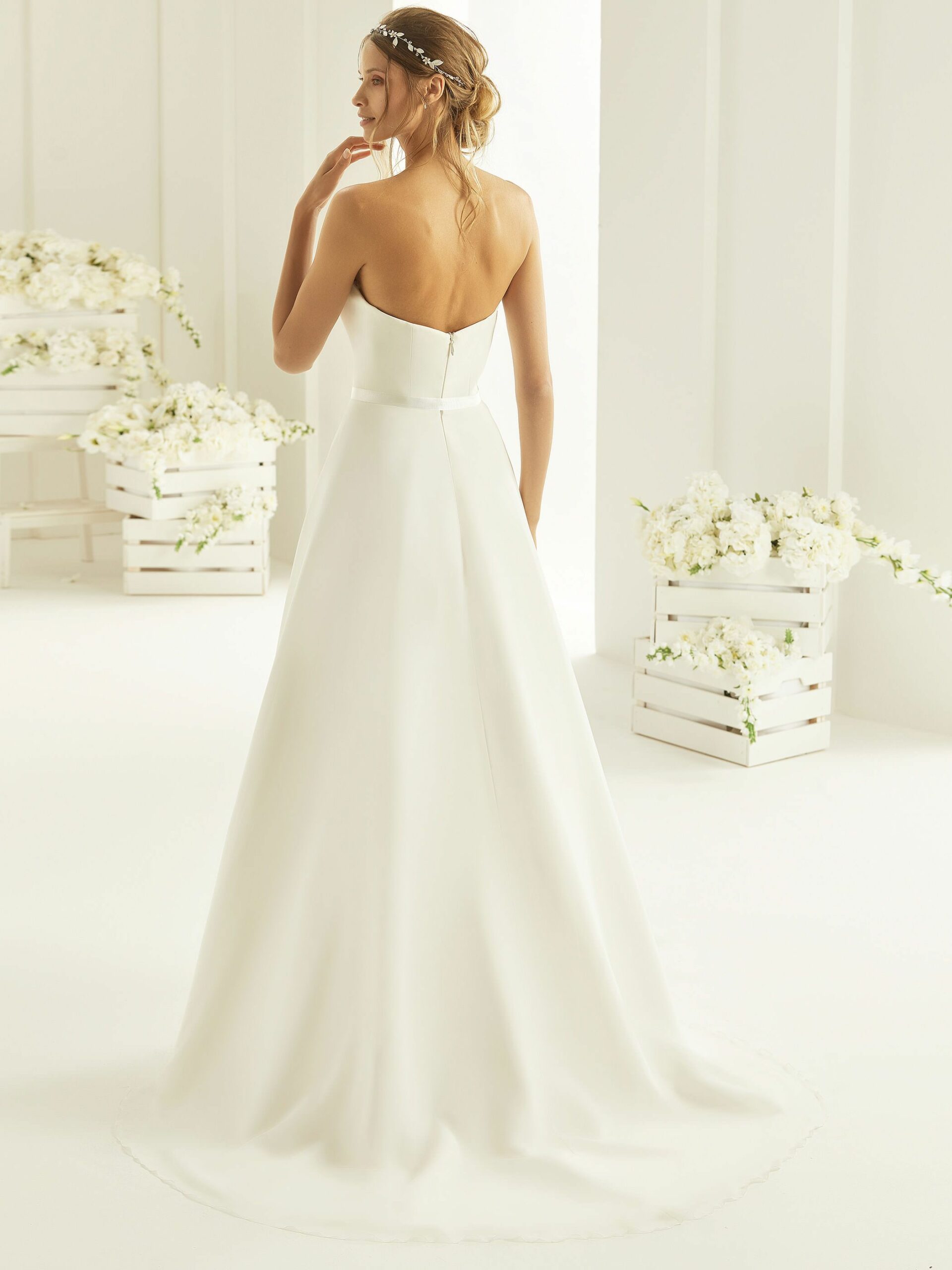 Robe de mariée HARMONIA collection Bianco Evento