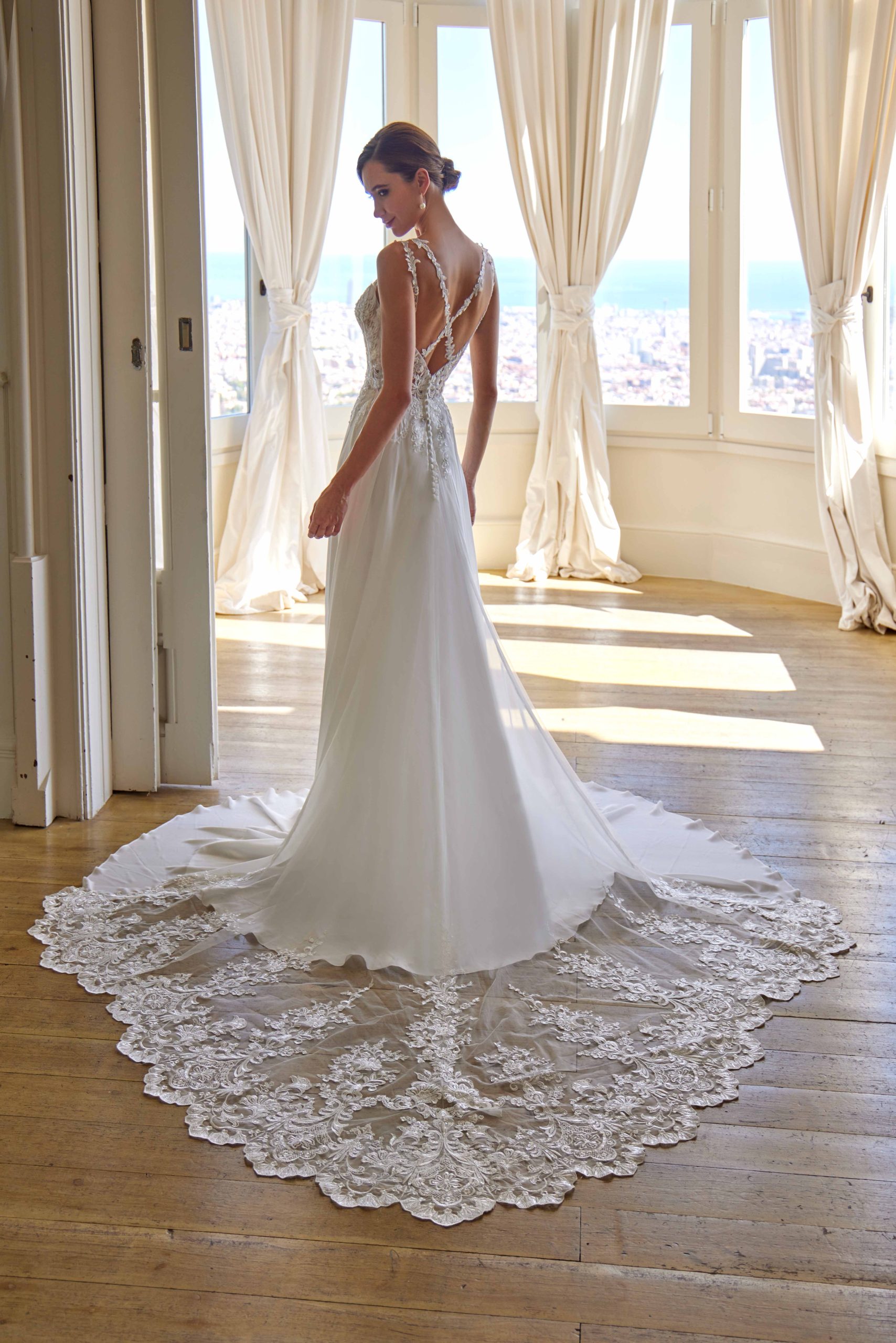 Robe de mariée Créatif paris ARUM